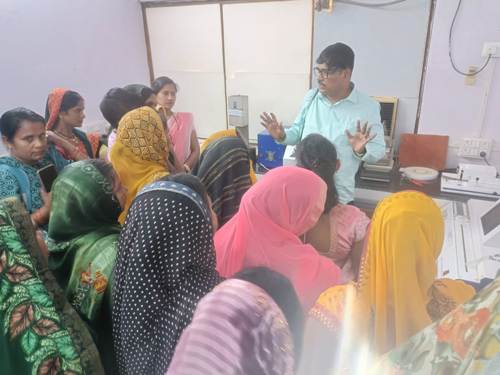 सुरियावां ब्लॉक के 50 महिलाओं को कराया गया एक्सपोजर विजिट