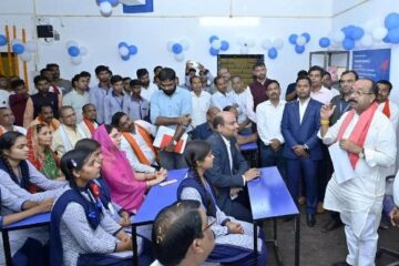स्मार्ट क्लास से विषयों को और अधिक अच्छे से समझ सकेंगे बच्चे, पढ़ाई में रुचि और सीखने की क्षमता बढ़ेगी – अरुण साव