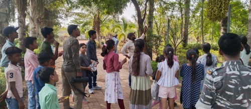 नंदनवन जंगल सफारी में स्कूली बच्चों ने सीखा पर्यावरण संरक्षण का पाठ