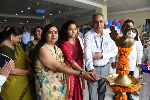 एनटीपीसी नबीनगर में हुआ रक्तदान शिविर का आयोजन एनटीपीसी कर्मचारियों ने किया रक्तदान