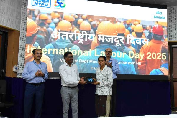 एनटीपीसी मौदा में अंतर्राष्ट्रीय श्रमिक दिवस समारोह एवं सुरक्षा किट वितरण