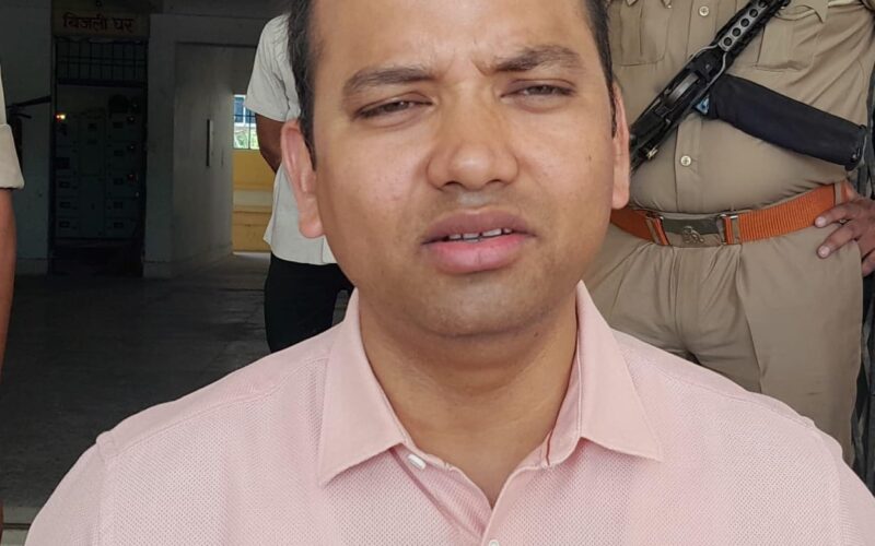 जिलाधिकारी के प्रयासों से आईजीआरएस रैंकिंग में सुधार