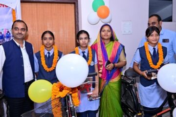 जीवनोपयोगी ज्ञान से ही मिलेगी सच्ची सफलता – मंत्री श्रीमती राजवाड़े