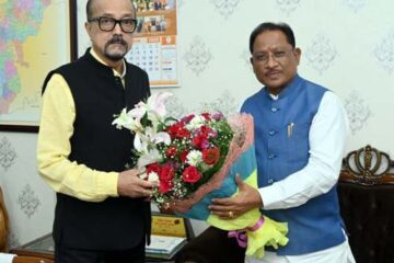 राज्यपाल श्री डेका से मुख्यमंत्री श्री साय ने की भेंट