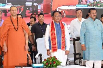 तेंदूपत्ता संग्राहकों के सम्मान में ‘चरण पादुका योजना’ का पुनः शुभारंभ – मुख्यमंत्री