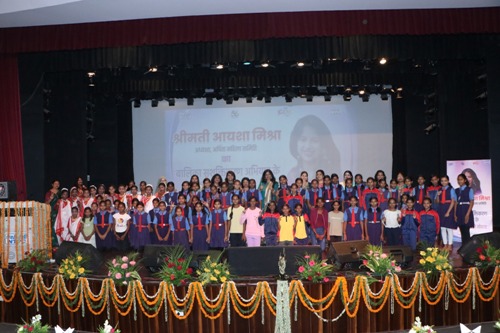 एनटीपीसी लारा द्वारा आयोजित बालिका सशक्तिकरण अभियान से बालिकाएं हो रही हैं सशक्त