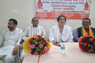 उप मुख्यमंत्री बृजेश पाठक के जन्मदिन पर रक्तदान शिविर का आयोजन