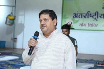 एनटीपीसी सीपत में अंतर्राष्ट्रीय योग दिवस पर सामूहिक योगाभ्यास