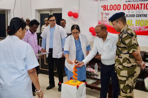स्वैच्छिक रक्तदान निःस्वार्थ सेवा का सर्वोत्तम उदाहरण,स्वेच्छा से नियमित रक्तदान करना चाहिए – मुरलीकृष्ण रमैया