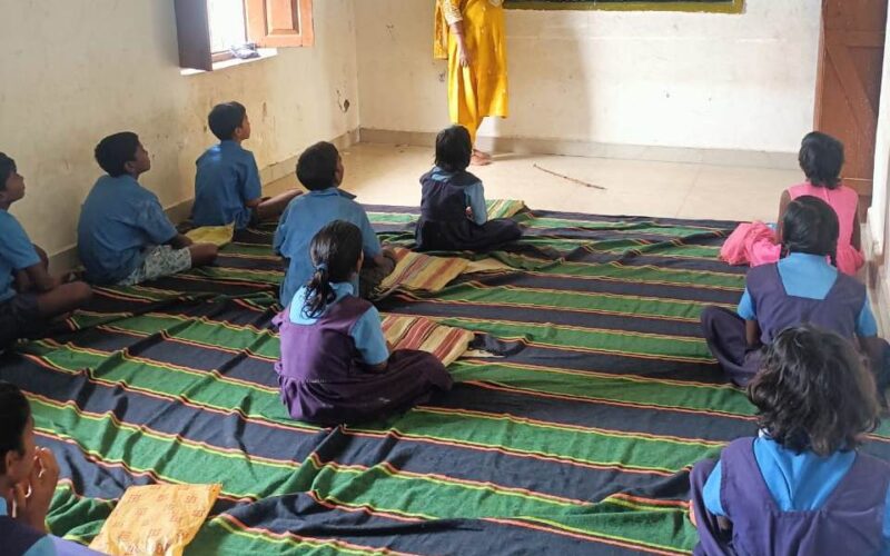 “हर स्कूल में शिक्षक, हर बच्चे को शिक्षा” का सपना हो रहा साकार
