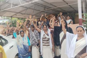 आशा बहुओं ने की बकाया मानदेय की मांग