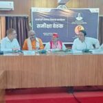 केन्द्रीय मंत्री कौशल विकास और उद्यमशीलता जयन्त चौधरी ने आकांक्षी विकास कार्यक्रमों की समीक्षा की