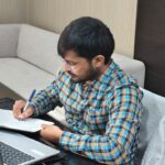 ग्राम सचिवालय को सक्रिय कर शासन के मंशानुरूप करें कार्य, पात्र लोगों को दिलाए योजना का लाभ -जिलाधिकारी 