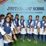सावनोत्सव के उपलक्ष्य में मेहंदी प्रतियोगिता संपन्न