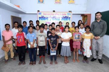 एनटीपीसी विन्ध्याचल सीएसआर द्वारा ग्राम-जुवाड़ी में स्पोकन इंग्लिश क्लास का किया गया शुभारंभ
