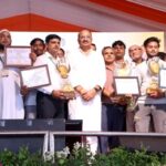 बागवान आम उत्पादन की गुणवत्ता बढ़ाने के लिए नई तकनीकों को अपनाए – मंत्री दिनेश प्रताप सिंह 