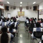 हिण्डाल्को सीएसआर द्वारा किशोरियों के लिए स्वास्थ्य जागरुकता कार्यक्रम का आयोजन किया गया