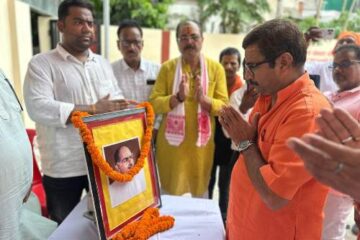 लगातार चिकित्सीय सेवा का उच्चीकरण हो रहा है, आगे और सेवा मिलेगी: डा नीलकंठ तिवारी