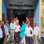मांगों को लेकर माध्यमिक शिक्षणेत्तर संघ ने सौंपा ज्ञापन