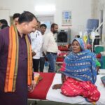 स्वास्थ्य मंत्री ने कोण्डागांव व फरसगांव में शासकीय अस्पतालों का किया निरीक्षण