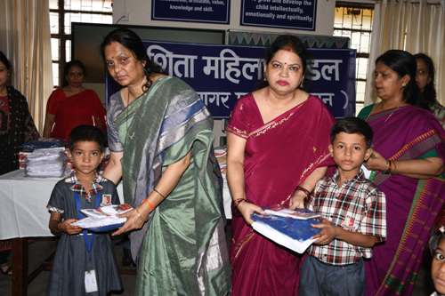 बच्चों का यूनिफॉर्म, अनुशासन, एकरूपता और आत्मसम्मान का प्रतीक है – इंदु सिंह