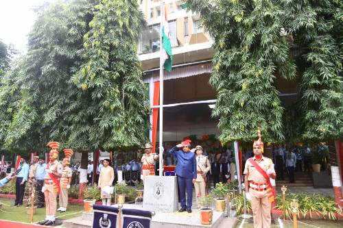 गत वर्ष की तरह, वेस्टर्न कोलफील्ड्स लिमिटेड इस वित्तीय वर्ष में भी अपना उत्पादन लक्ष्य पूर्ण करेगा – जे. पी. द्विवेदी