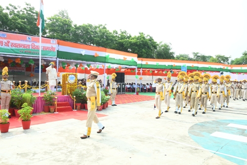 एनटीपीसी ने पिछले 50 वर्षो में 83 गीगावाट जोड़ा है और उसे केवल 7 वर्षो में 50 गीगावाट जोड़ना है – संजीव कुमार सक्सेना