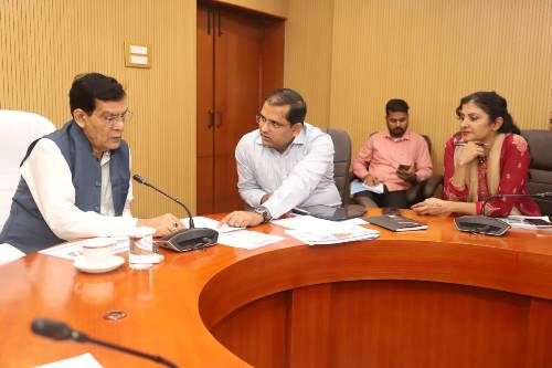 स्वच्छता ही सेवा अभियान पर कैबिनेट मंत्री मनोहर लाल खट्टर की अध्यक्षता में वर्चुअल बैठक संपन्न