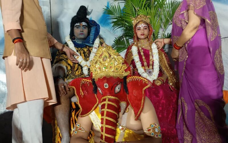 शिव-सती संवाद,रावण द्वारा शिव स्तुति,तथा दशरथ-श्रवण प्रसंग देकर दर्शक हुये भाव विभोर