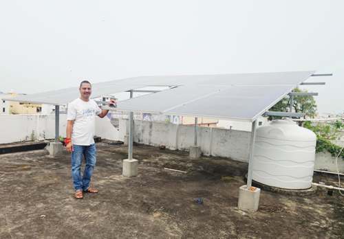 सूरज की हर नई किरण, उम्मीदों का एक नया सवेरा लेकर आया