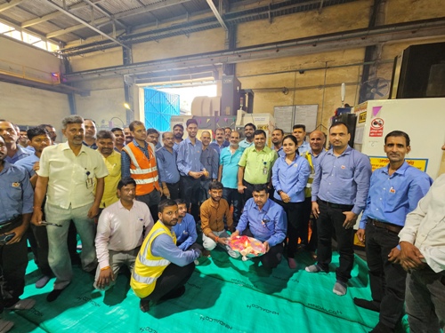 हिंडालको इंडस्ट्रीज लिमिटेड के डाई शॉप विभाग में श्री विश्वकर्मा पूजन सम्पन्न