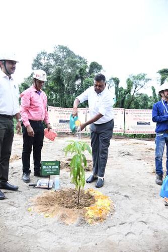 राउरकेला इस्पात संयंत्र द्वारा ‘एक पेड़ माँ के नाम’ अभियान के उपलक्ष्य में वृक्षारोपण अभियान का आयोजन