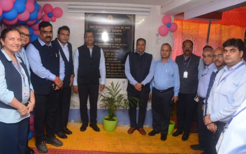 विशेष अभियान 5.0 के अंतर्गत वेकोलि के पाटनसावंगी क्षेत्र में स्थापित की गई “पिंक डिस्पेंसरी”