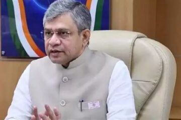 भारतीय रेलवे ने 1 से 19 अक्टूबर के बीच विशेष ट्रेनों के माध्यम से 1 करोड़ से अधिक यात्रियों की यात्रा सुनिश्चित की – केंद्रीय मंत्री अश्विनी वैष्णव