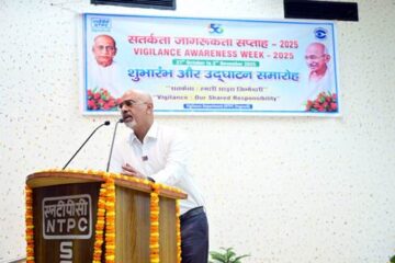 सत्यनिष्ठा वह गुण है जो अन्य सभी मूल्यों को अपने भीतर समेटे हुए है – जोसेफ बास्टियन