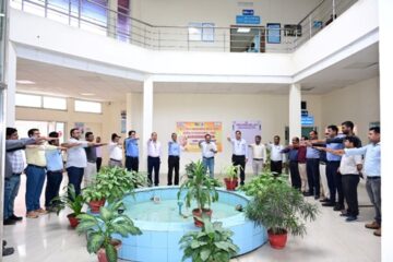 सत्यनिष्ठा प्रतिज्ञा के साथ सतर्कता जागरूकता सप्ताह का शुभारंभ 