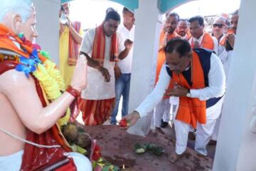 संतों की कृपा और जनता के विश्वास से ही संभव हुआ सुशासन का दीपोत्सव – मुख्यमंत्री विष्णु देव साय