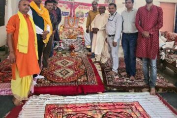 श्री चित्रगुप्त भगवान : न्याय और कर्म के अदृश्य लेखाकार