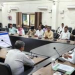 विशेष प्रगाढ़ पुनरीक्षण के लिए जिलाधिकारी ने की राजनीतिक दलों के साथ बैठक 