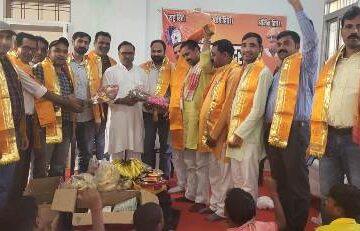 चलो जलायें दीप वहाँ जहाँ अभी भी अँधेरा है – भारतीय मजदूर संघ