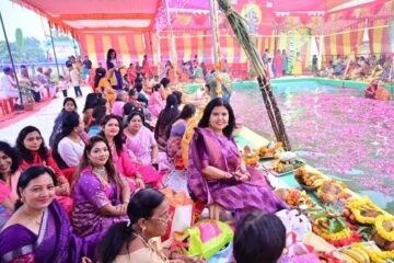 इफको टाउनशिप फूलपुर घीयानगर में छठ पूजा का भव्य आयोजन 
