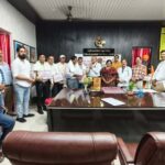 रक्त दाताओं को किया गया सम्मानित 