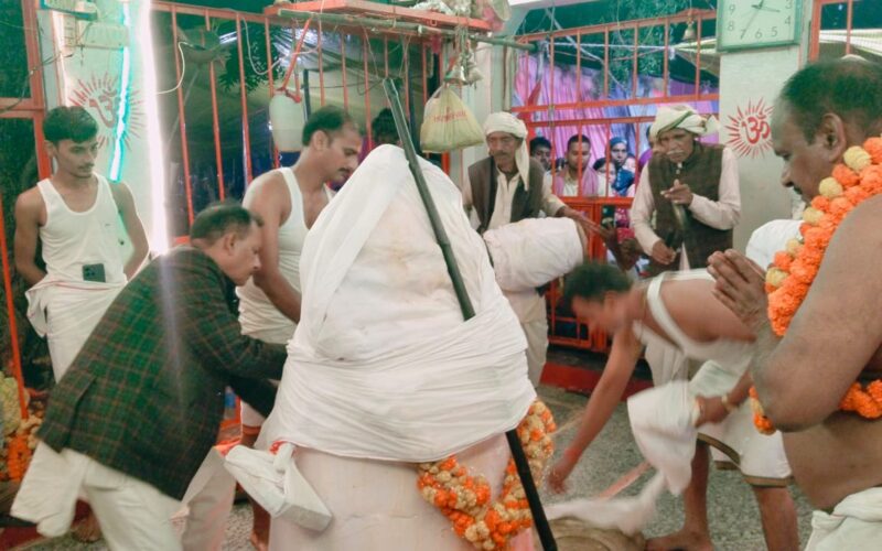 मनरी बजने के साथ ही समाप्त हुआ बेचूबीर मेला