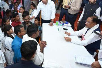 मुख्यमंत्री श्री विष्णु देव साय ने खिलाड़ियों को हरसंभव सहयोग का भरोसा दिया