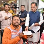 दिव्यांग रग्बी खिलाड़ी की मदद के लिए मुख्यमंत्री आगे आए….