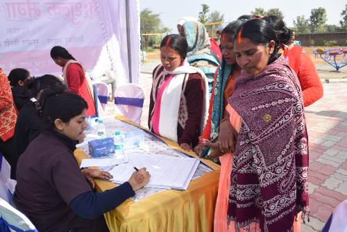 सीसीएल जन-आरोग्य केंद्र, गांधीनगर द्वारा नि:शुल्क मेगा स्वास्थ्य जाँच शिविर का सफल आयोजन
