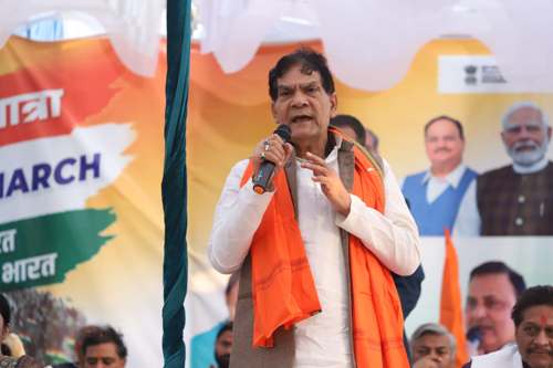 लोहपुरुष के बिना राष्ट्रीय एकता की कल्पना अधूरी – मंत्री  ए. के. शर्मा