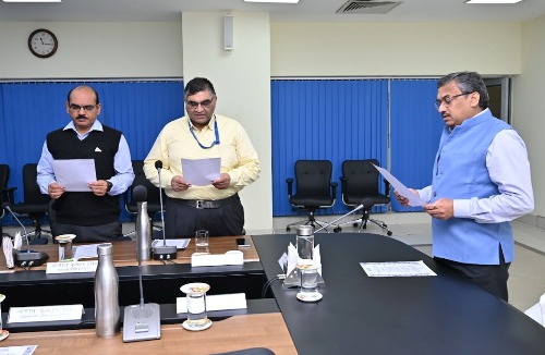 एनटीपीसी बाढ़ में मनाया गया संविधान दिवस