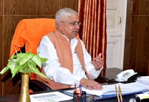 राज्य मंत्री मयंकश्वर शरण सिंह ने की अमेठी मेडिकल कॉलेज व नर्सिंग कॉलेज निर्माण कार्यों की समीक्षा