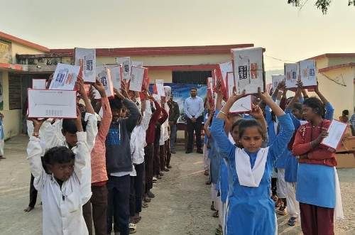 एनसीएल की सीडब्ल्यूएस इकाई ने सीएसआर के तहत स्थानीय विद्यालयों में जूतों का किया वितरण